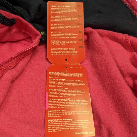 The North Face Women's Medium Half Dome Hot Pink & Navy Full Zip Hoodie NWT - Picture 10 of 14